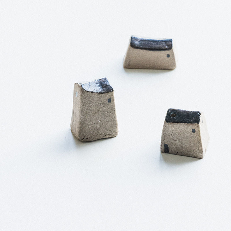 Homecoming Incense Holder – 3 Yellow Mud Houses