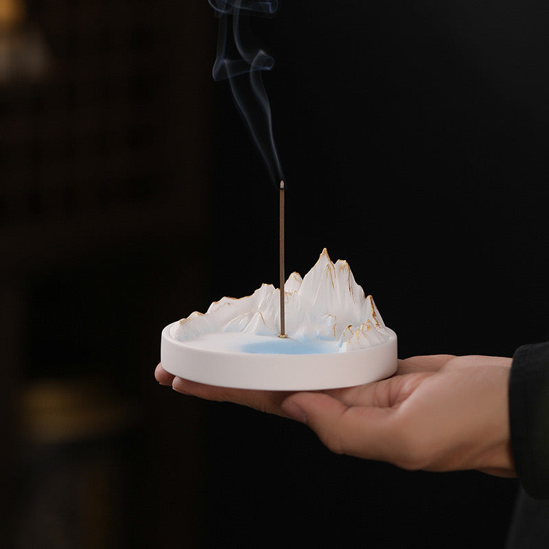 A Thousand Miles of Mountains and Rivers Incense Holder - Gold Painting