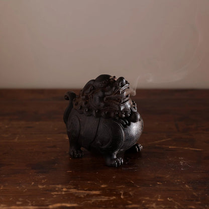 Suanni Lion Cast Iron Incense Burner – Chinese Mythical Lion Incense Holder for Sticks and Powder, Decorative Meditation Accessory